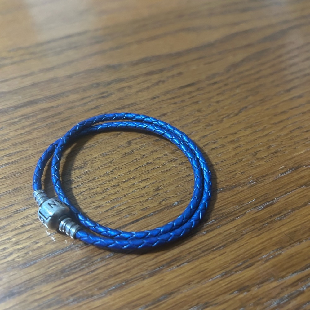 Pandora Double Royal Blue Leather Bracelet Size 13.8 Condition: Very Good
